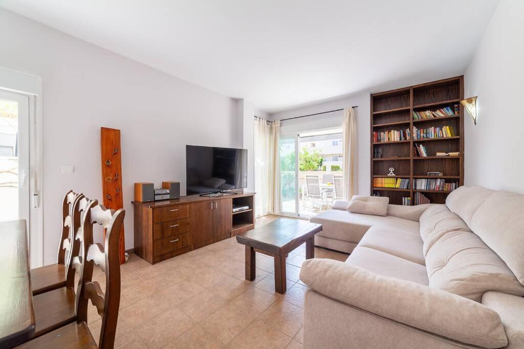 אלמריה Trendy Homes Toyo Golf מראה חיצוני תמונה