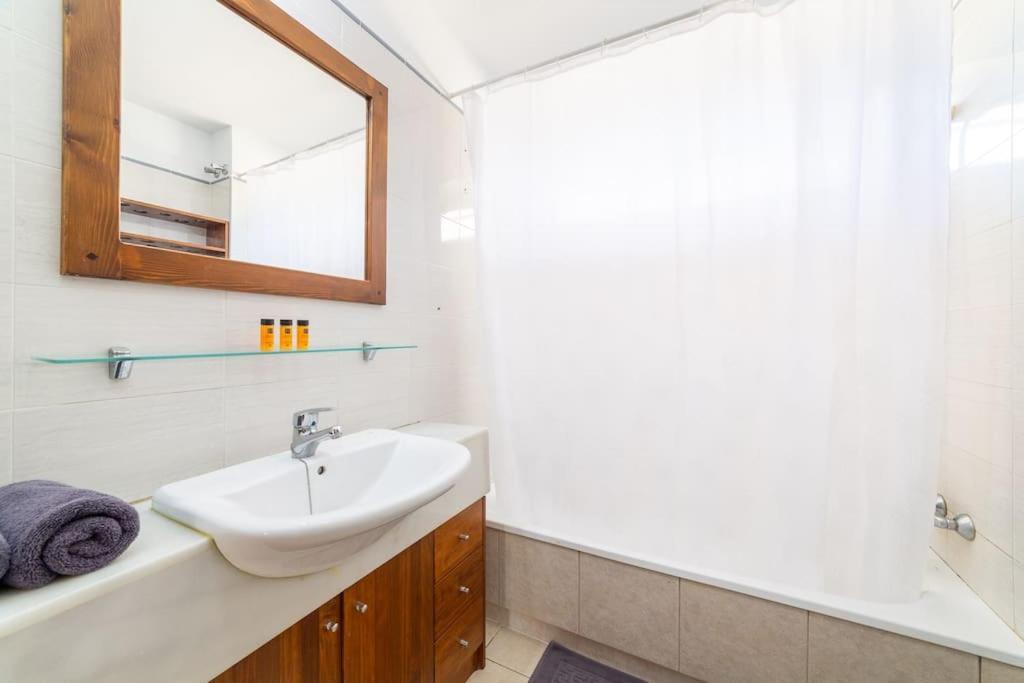 אלמריה Trendy Homes Toyo Golf מראה חיצוני תמונה